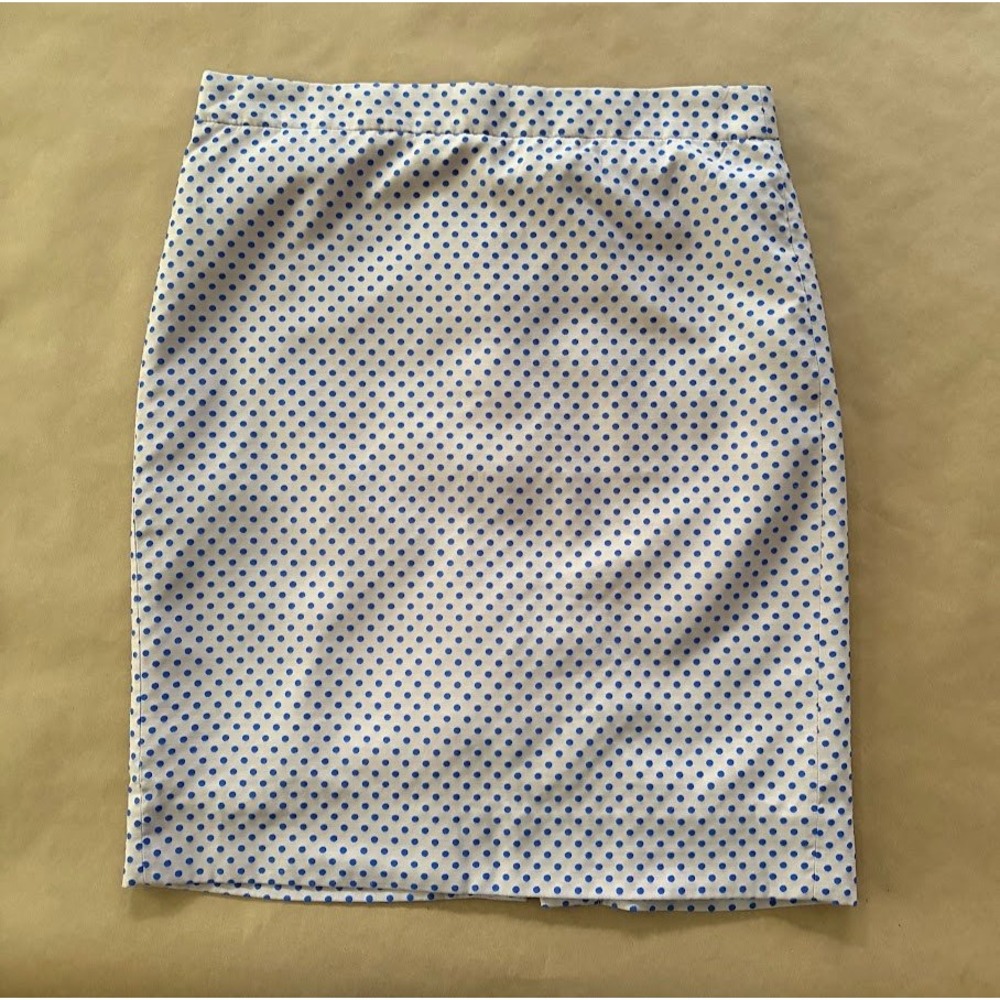 J.Crew The Pencil Skirt Polka Dot Size 6 Career Office Classic Preppy Minimalist - Picture 2 of 9